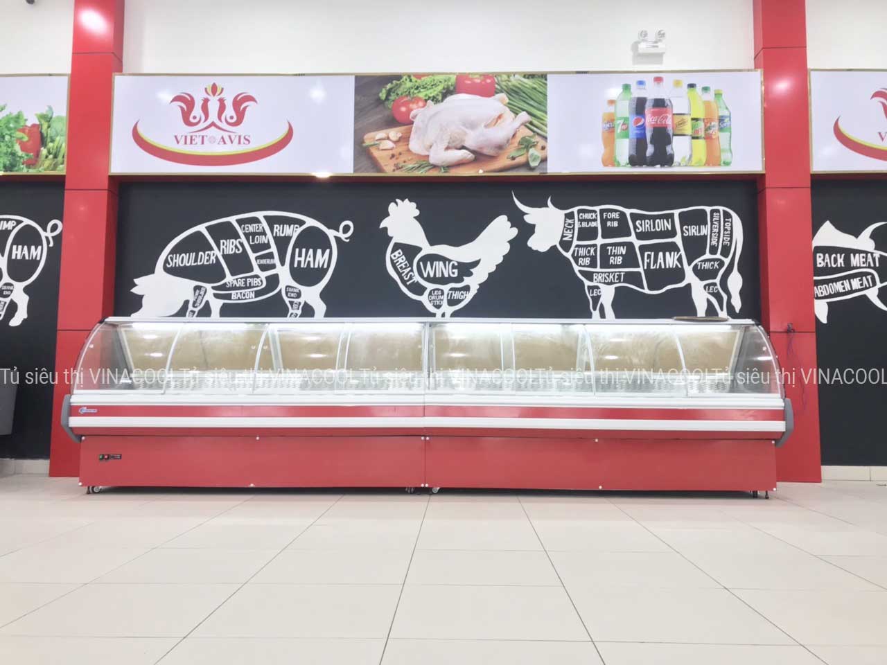 tủ mát trưng bày thịt tươi cửa trước